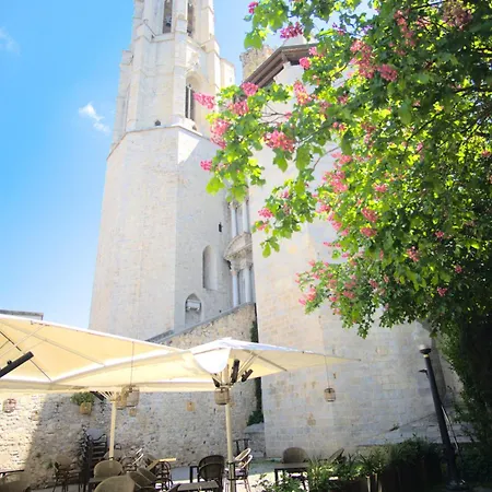 La Lleona Apartment Girona