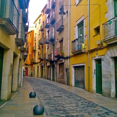 La Lleona * Girona