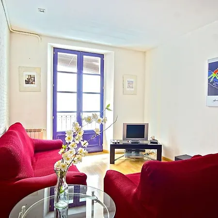La Lleona Apartment *